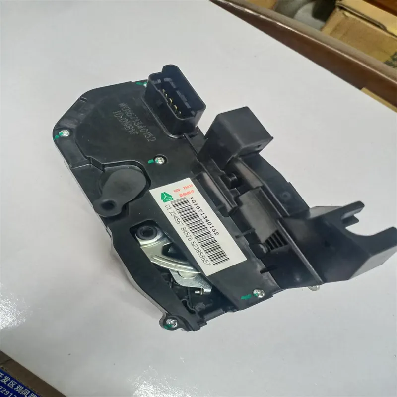 Corps de verrouillage électrique Sinotruk HOWO MAX WG1671340152